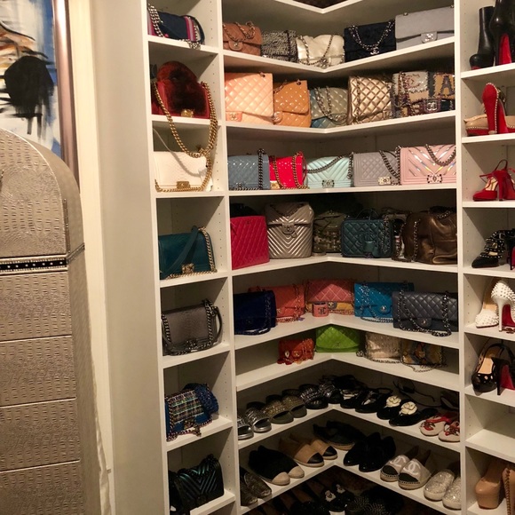 Meet your Posher, Alexis - Picture 4 of 8